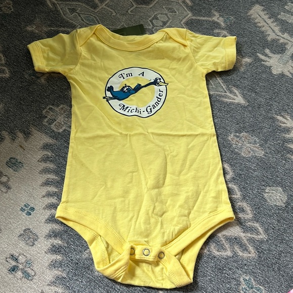 NWT Michigan onesie - Picture 4 of 4